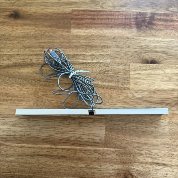 Nintendo Wii OEM Sensor Bar Wired Official RVL-014 For Wii And Wii U READ - Picture 10 of 10